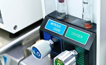 Nitrous oxide connections