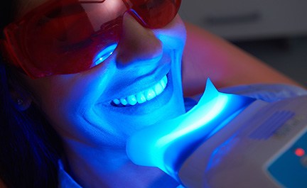 There are many things that affect the cost of teeth whitening treatment